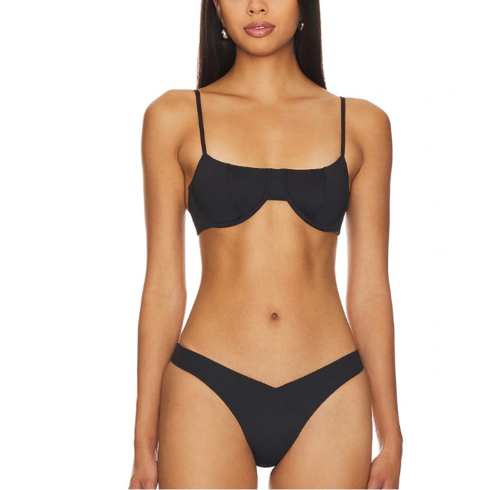 Pam Plisse Underwire Top in Black Frankies Bikinis large black underwire bikini